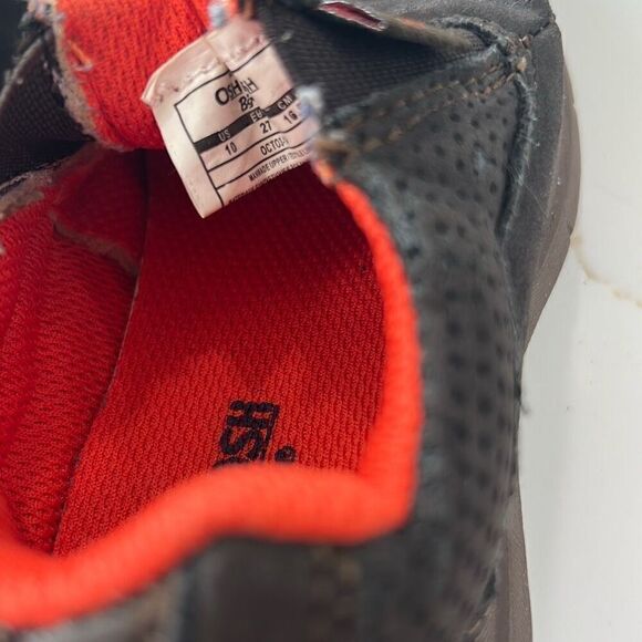 Bundle 2 pairs Oshkosh boys shoes toddler 10 - Picture 10 of 10